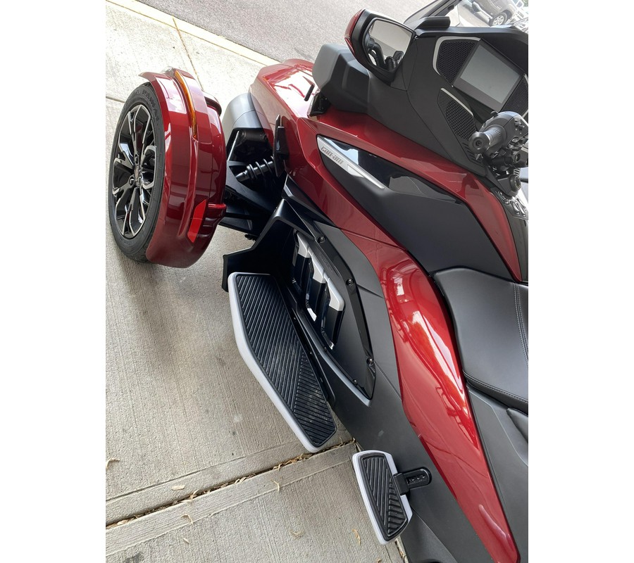 2024 Can-Am SPYDER RT LIMITED SE6