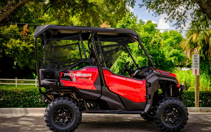 2024 Honda® Pioneer 1000-5 Deluxe