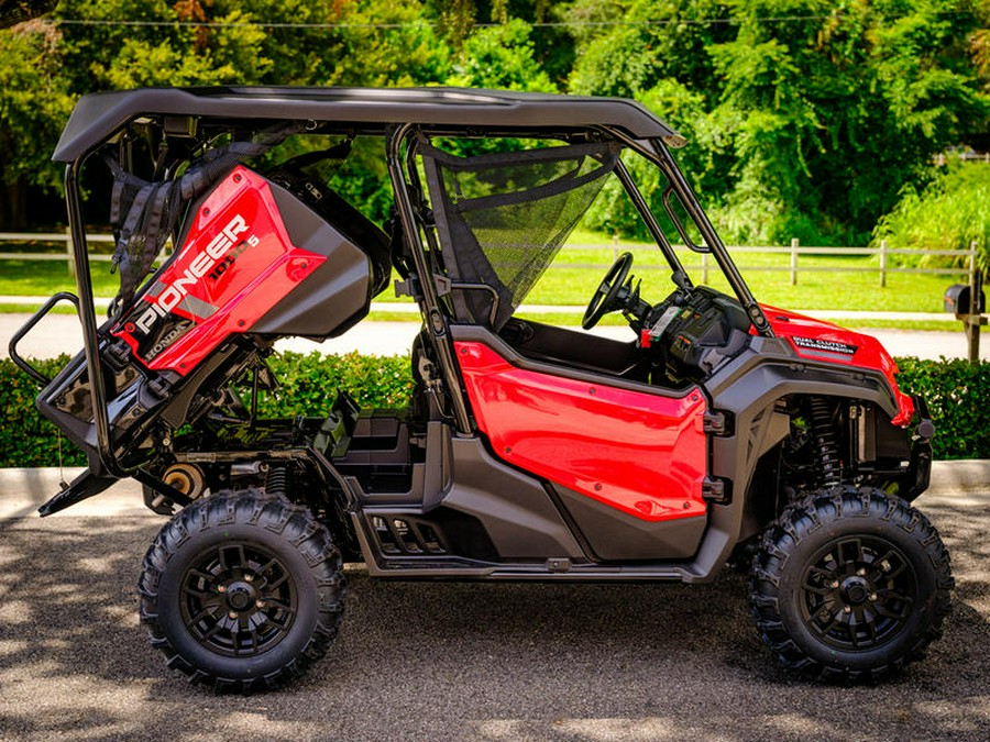 2024 Honda® Pioneer 1000-5 Deluxe