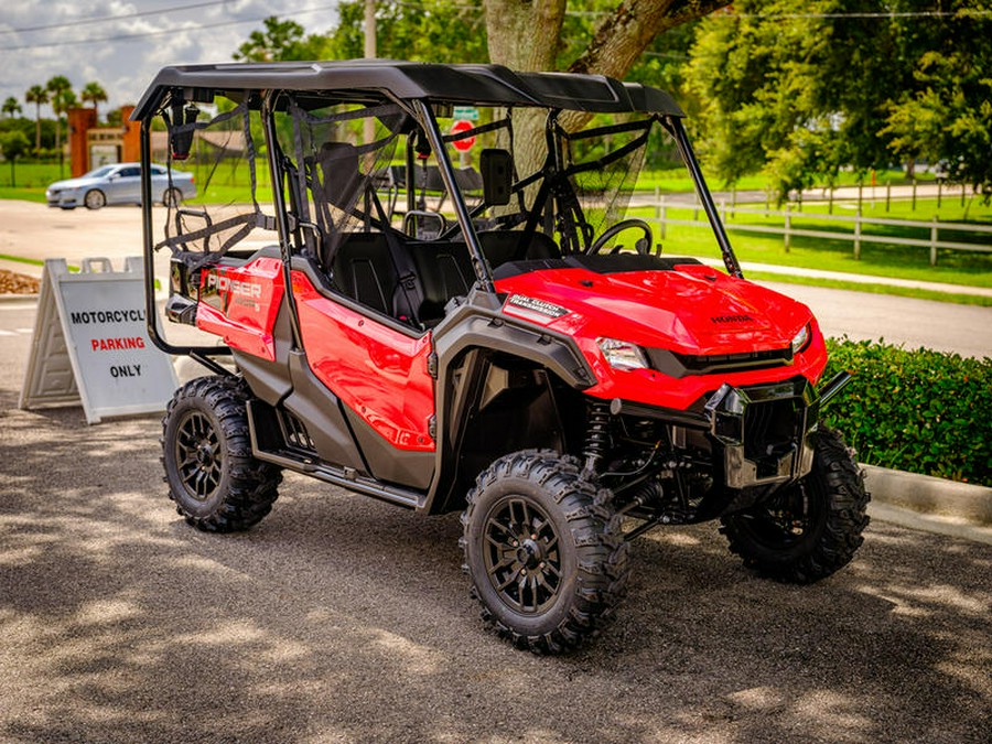 2024 Honda® Pioneer 1000-5 Deluxe