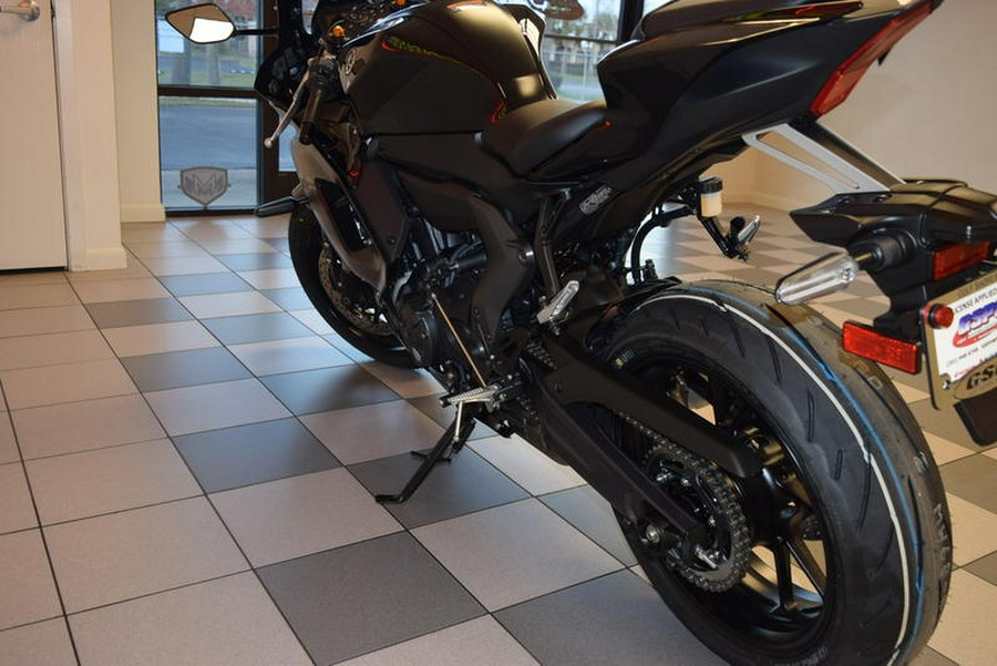 2025 Yamaha YZF-R7