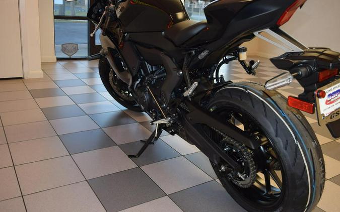 2025 Yamaha YZF-R7