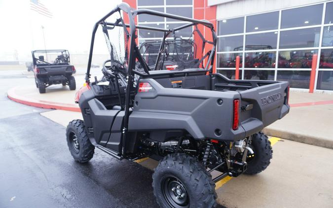 2026 Honda PIONEER 700