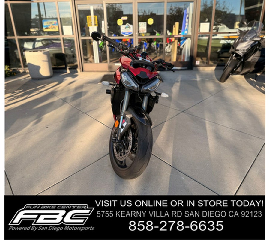 2025 Triumph Street Triple 765 RS Carnival Red RS