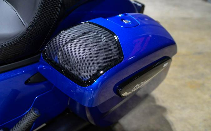 2026 Indian Motorcycle Challenger® Dark Horse® 112 with PowerBand Audio Package