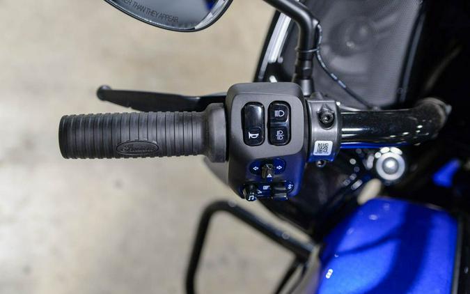 2026 Indian Motorcycle Challenger® Dark Horse® 112 with PowerBand Audio Package