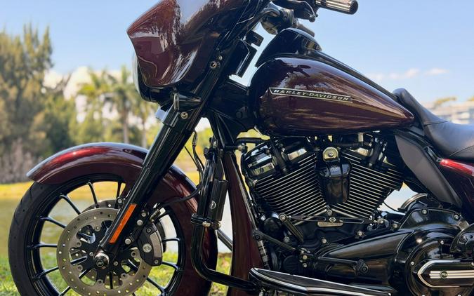 2018 Harley-Davidson Street Glide® Special
