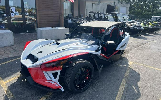 2023 Polaris Slingshot® ROUSH® Edition Manual