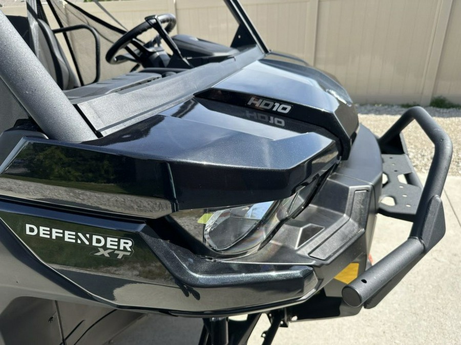 2024 Can-Am Defender XT HD10