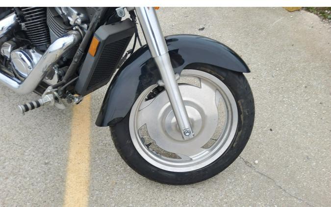 2005 Honda SHADOW SABRE