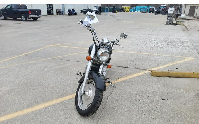 2005 Honda SHADOW SABRE