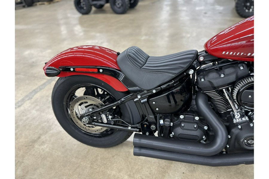 2023 Harley-Davidson® Softail® Street Bob® 114