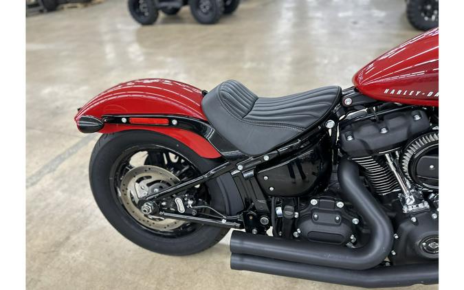 2023 Harley-Davidson® Softail® Street Bob® 114