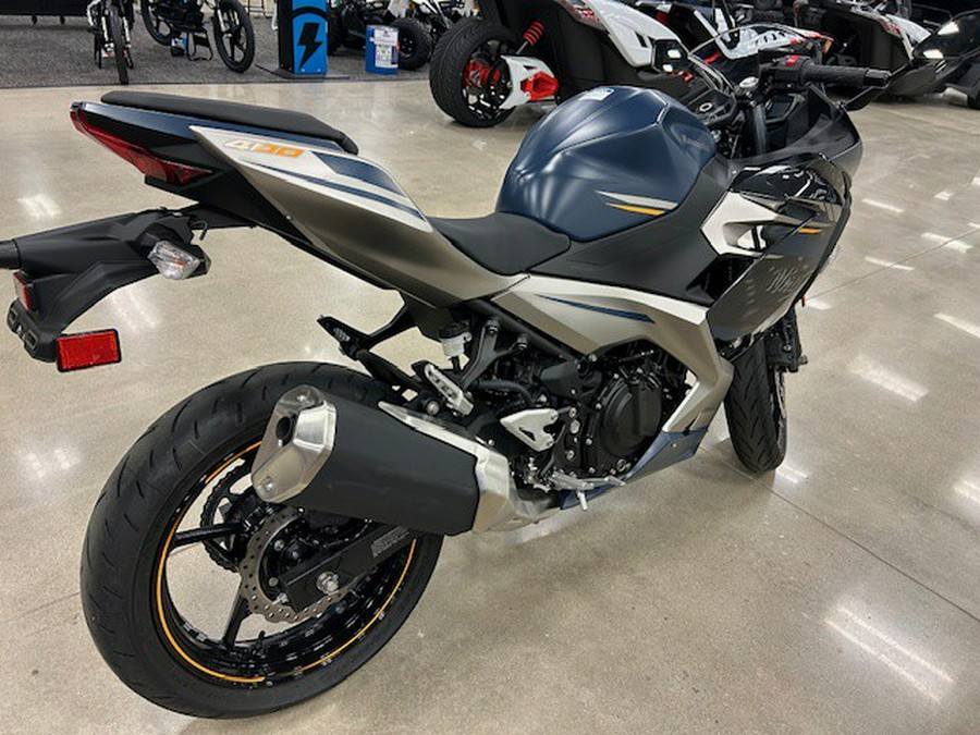 2023 Kawasaki NINJA 400 ABS SE