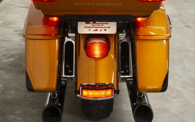 2014 Harley-Davidson® FLHTK - Electra Glide® Ultra Limited