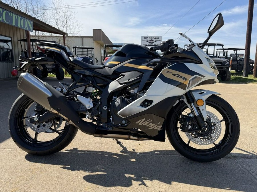2026 Kawasaki Ninja® ZX™-4RR ABS