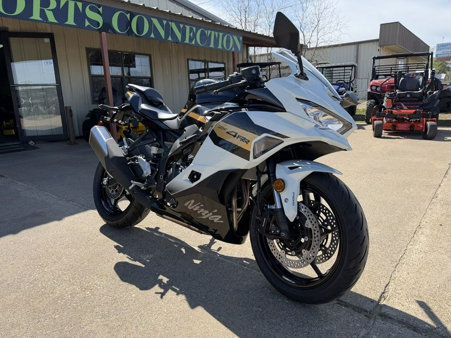2026 Kawasaki Ninja® ZX™-4RR ABS