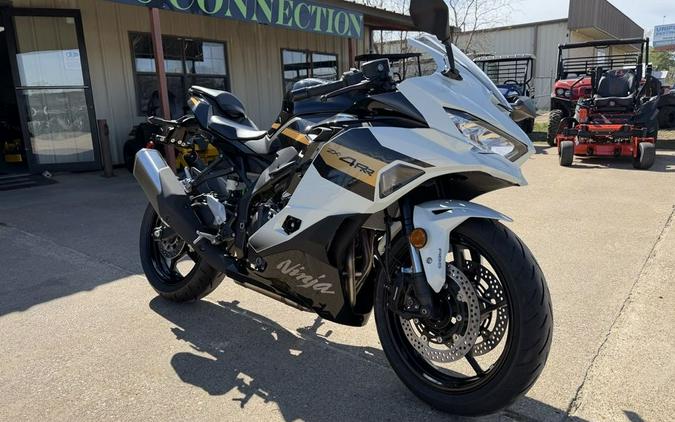 2026 Kawasaki Ninja® ZX™-4RR ABS