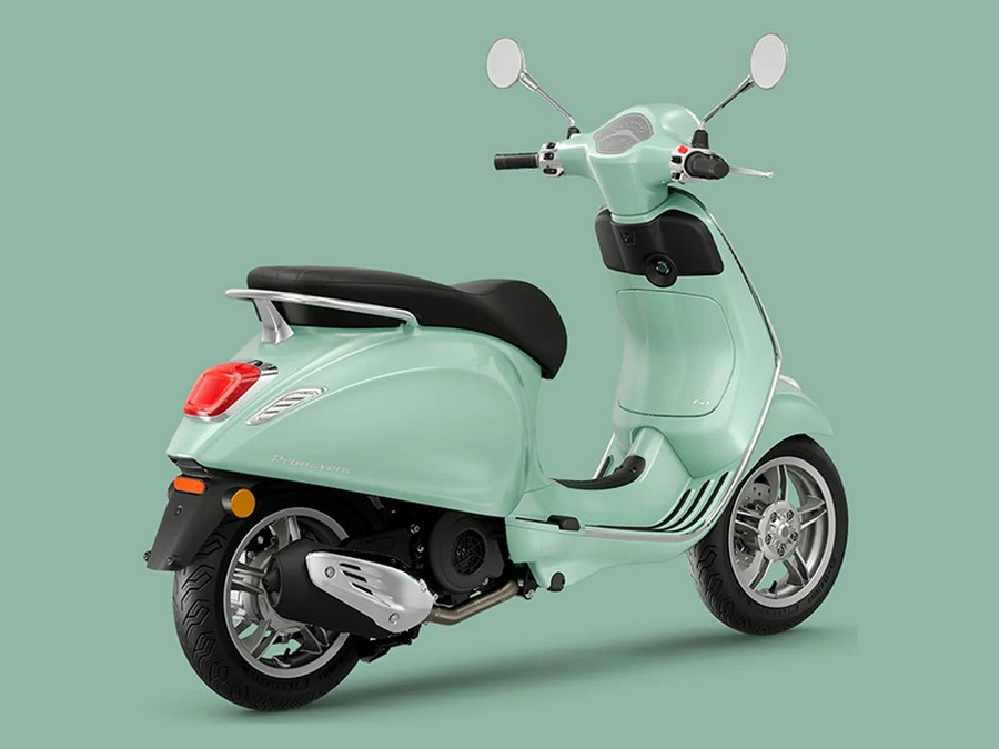 2025 Vespa Primavera 150