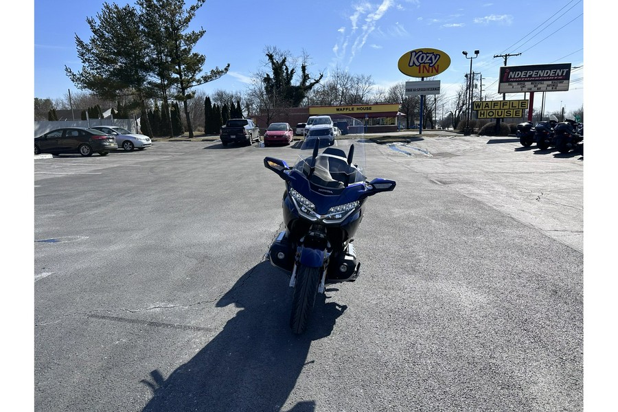 2018 Honda Gold Wing Tour - Pearl Hawkseye Blue