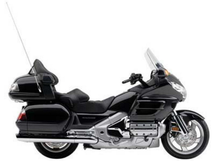 2010 Honda® Gold Wing Audio Comfort w/Roadsmith Trike Conversion