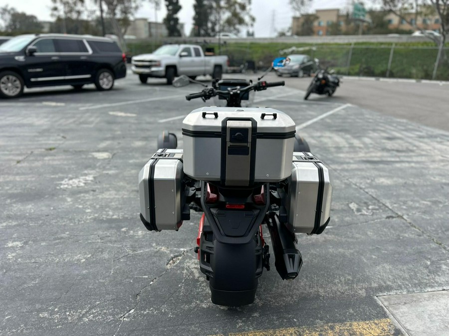 2025 Can-Am CANYON XT