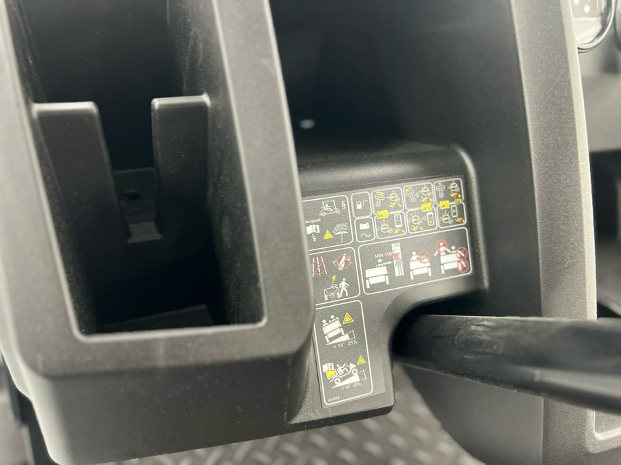 2025 Cushman Hauler 800X EFI Gas