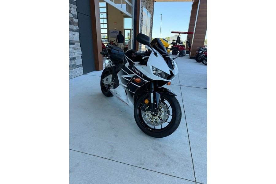 2016 Honda CBR 600RR