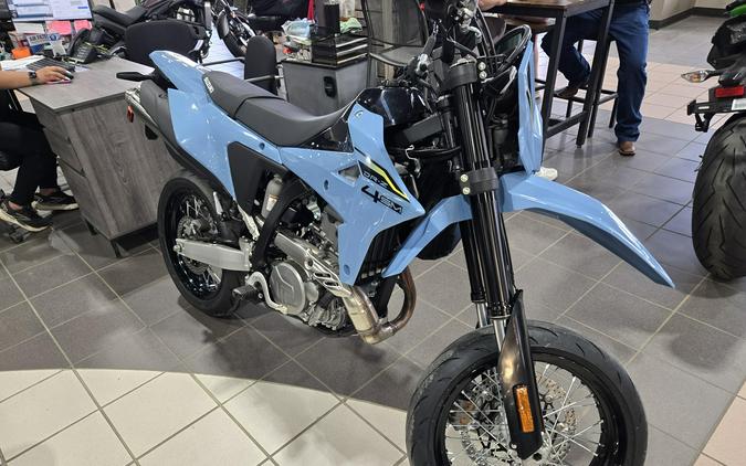2025 SUZUKI DRZ4SM