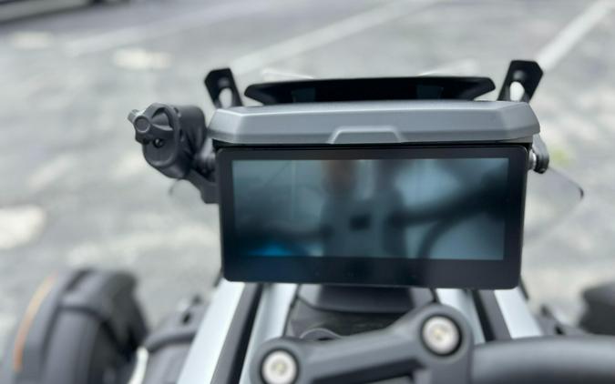 2025 Can-Am CANYON XT