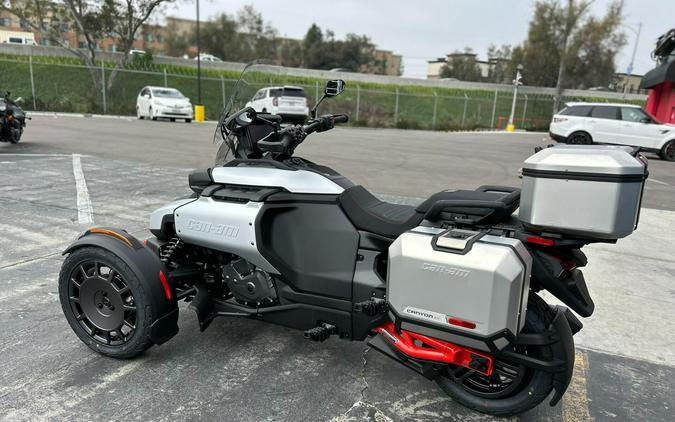 2025 Can-Am CANYON XT