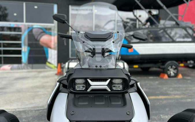 2025 Can-Am CANYON XT