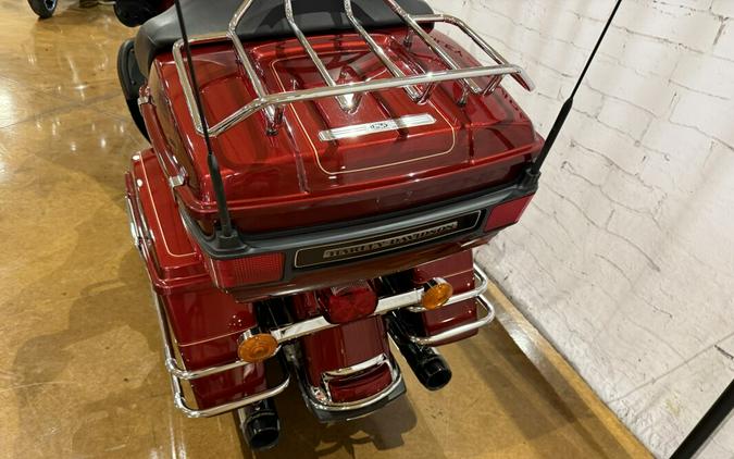 2009 Harley-Davidson® Electra Glide® Ultra Classic® FLHTCU 630729 Red Hot Sunglo