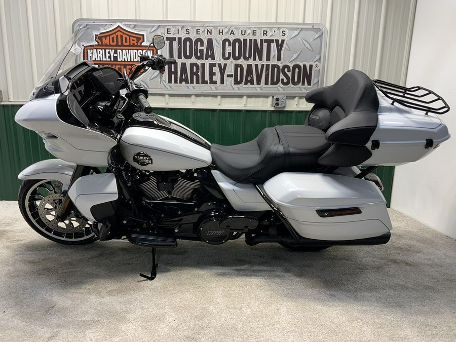 2026 Harley-Davidson® FLTRXL - Road Glide® Limited