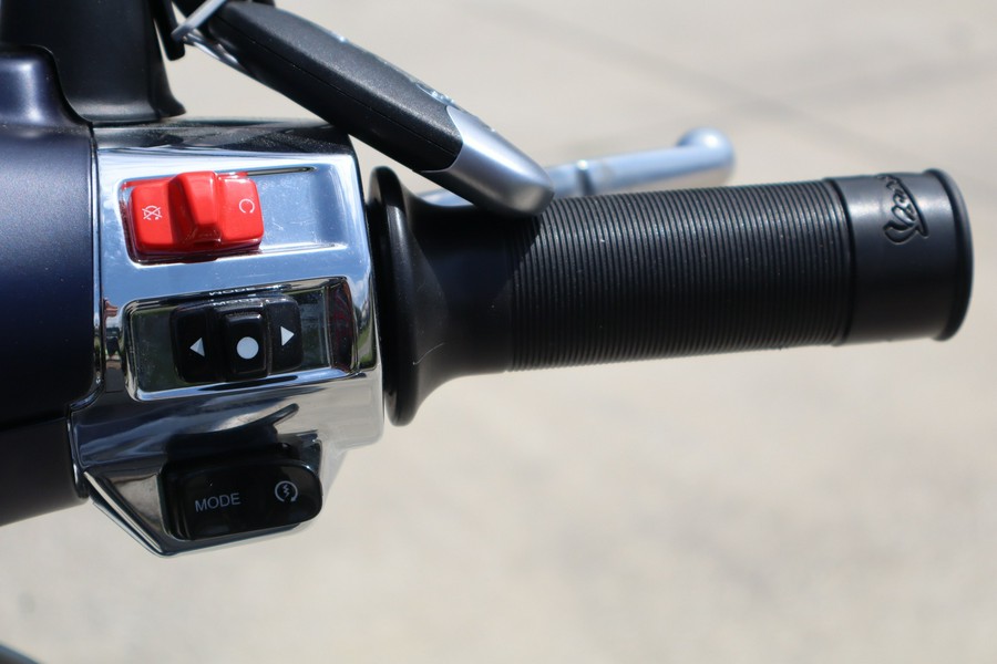 2025 Vespa Primavera 150 Tech