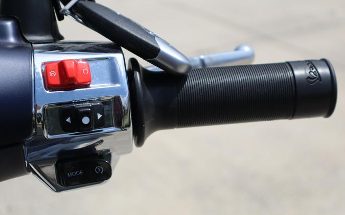2025 Vespa Primavera 150 Tech