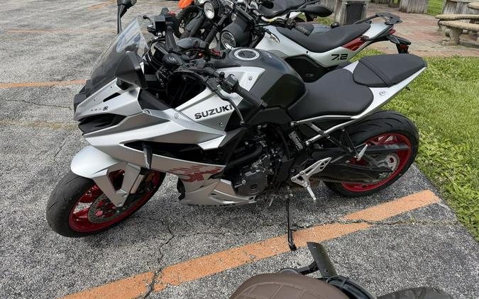 2024 Suzuki GSX-8R