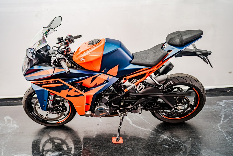 2022 KTM RC 390