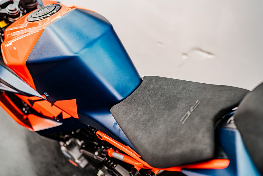 2022 KTM RC 390