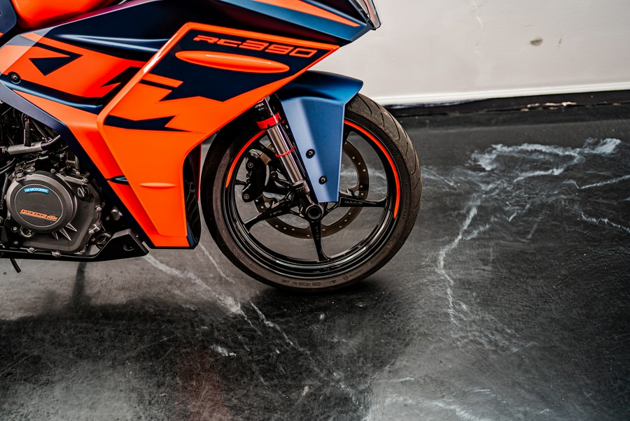 2022 KTM RC 390