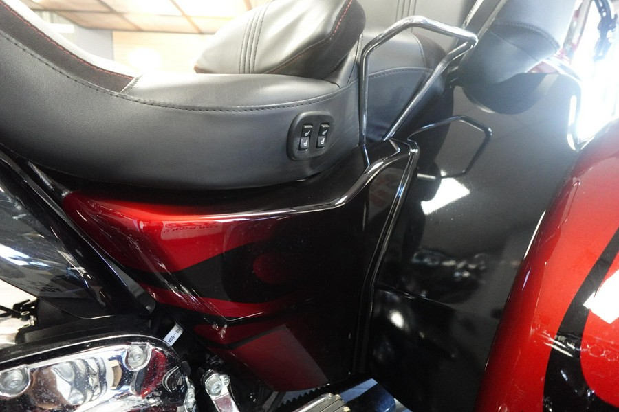 2022 Harley-Davidson CVO Tri Glide FLHTCUTGSE