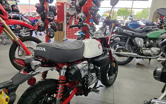 2025 Honda Monkey ABS