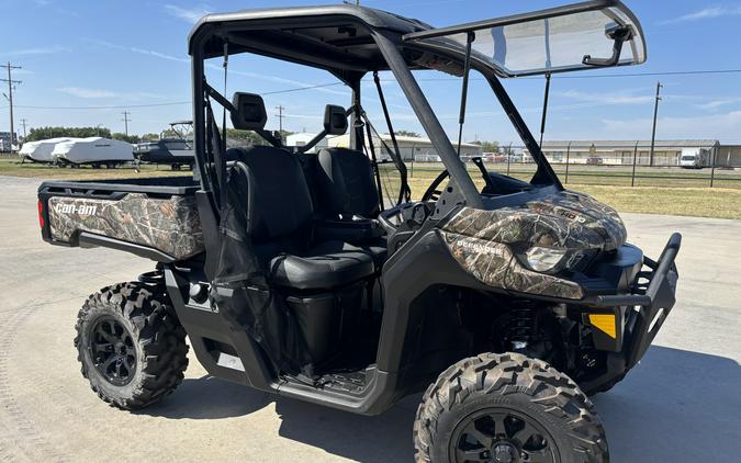 2024 Can-Am Defender XT HD10