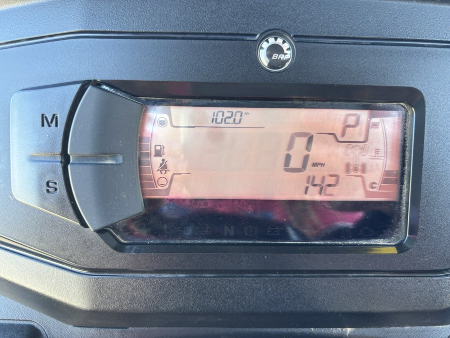 2024 Can-Am Defender XT HD10