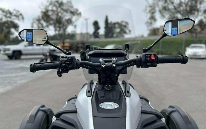 2025 Can-Am CANYON STANDARD