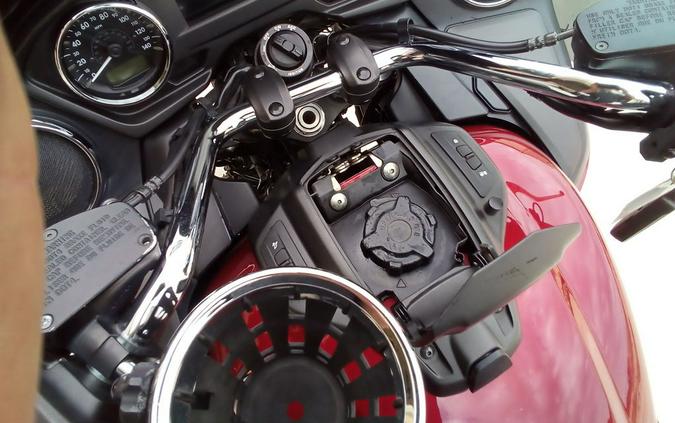 2018 Yamaha Star Venture Base