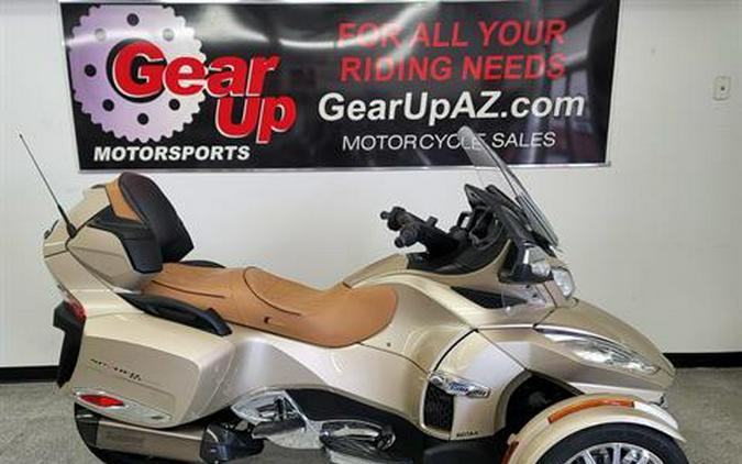 2017 Can-Am Spyder RT Limited