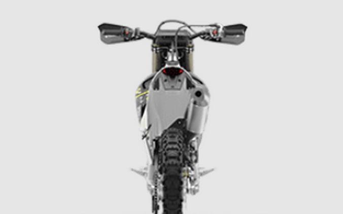 2026 Triumph TF 450-E