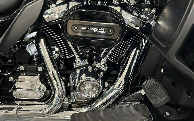 2019 Harley-Davidson® FLHTCUTG - Tri Glide® Ultra