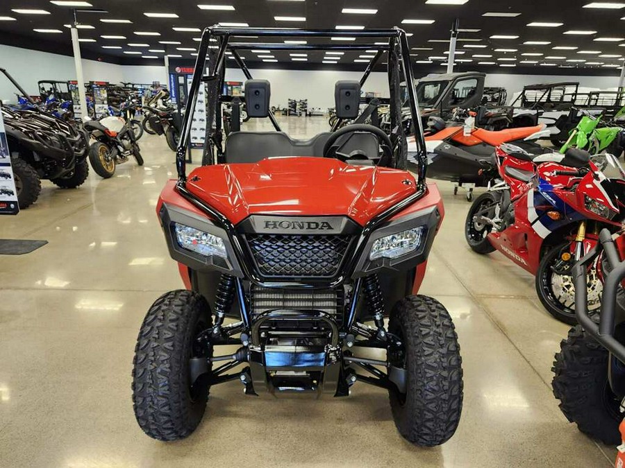 2025 Honda PIONEER 520